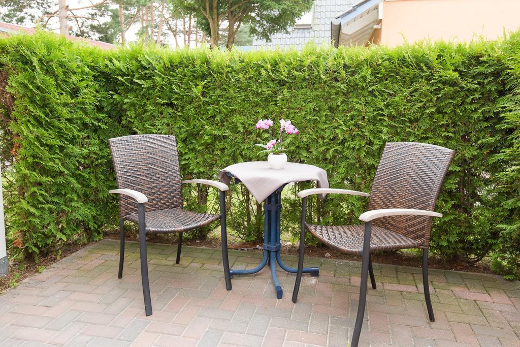 Hotel Garni Am Deich Zingst Phòng bức ảnh